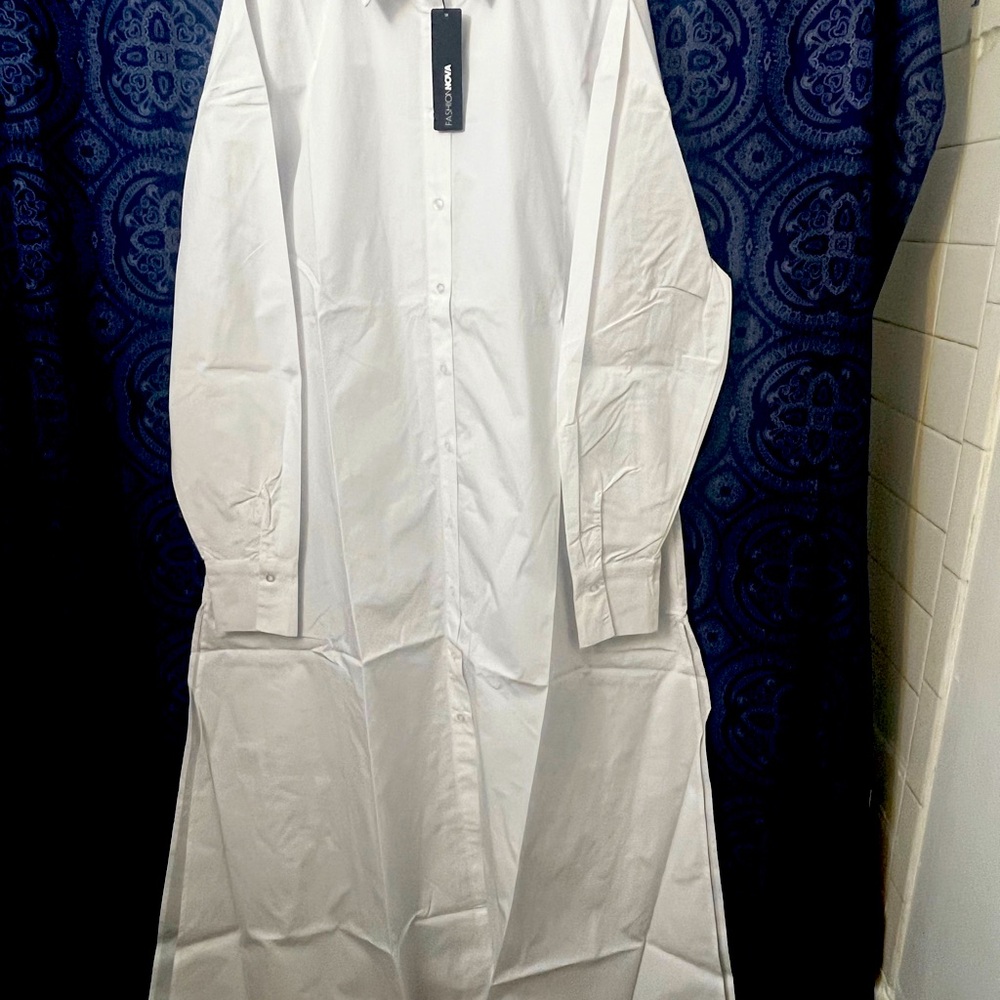 WHITE SHIRT ANKLE LENGTH